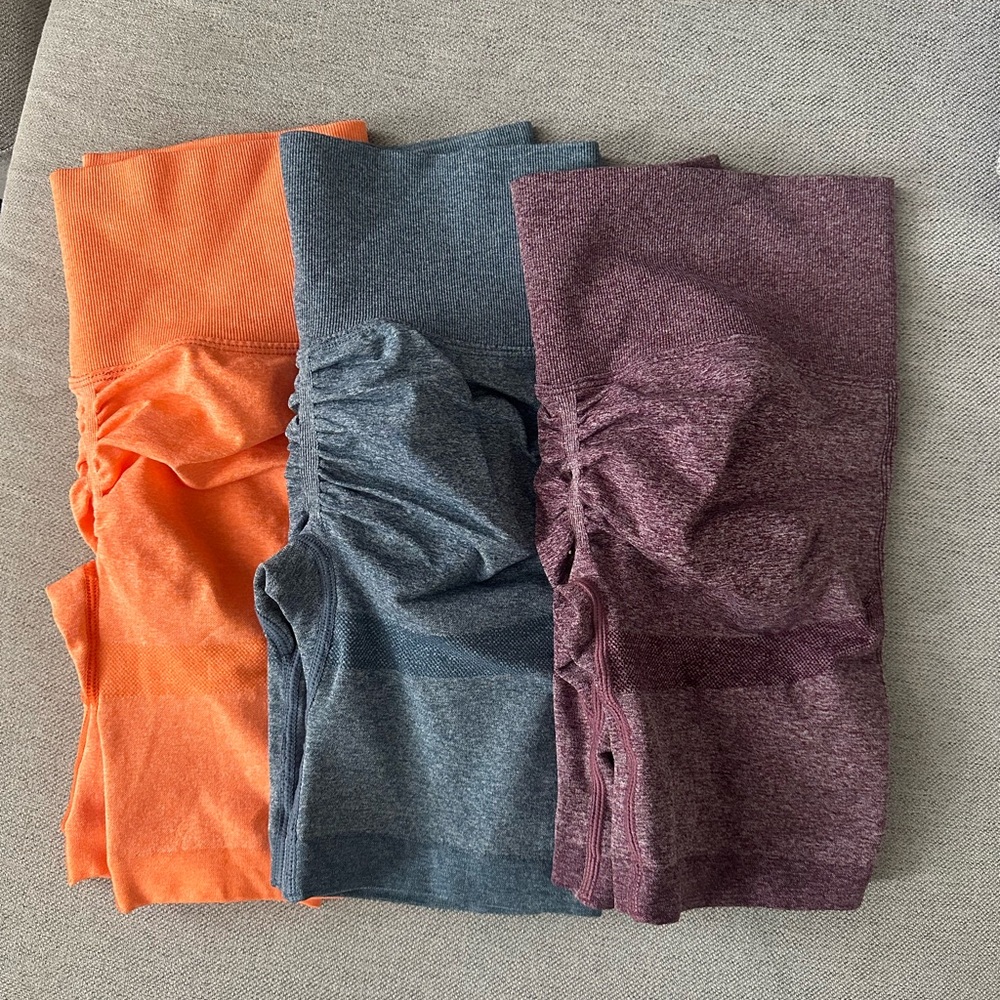 3 pack of scrunchie butt gym shorts